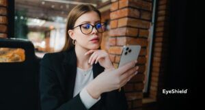 Jak dobrać okulary do twarzy zdjęcie