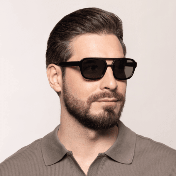 Okulary słoneczne Milano Black SunShield z grubymi oprawkami