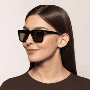 kobieta w okularach słoneczne Vintage Black SunShield