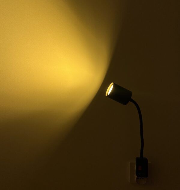 Flexo lampka do kontaktu z zapaloną żarówką DayTorch