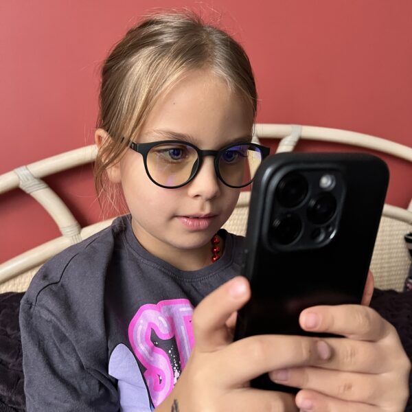 Okulary dziecięce Pixel Black DayShield z filtrem światła niebieskiego